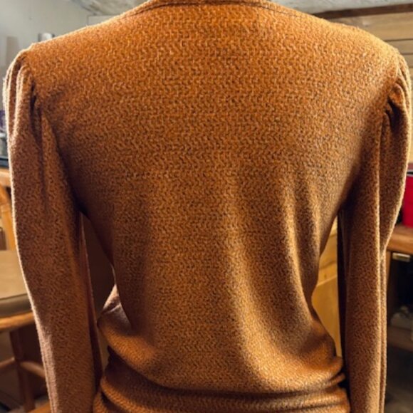 EUC like new puff long sleeve shirt/blouse color is cognac - Picture 3 of 8